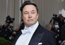 Elon Musk Asks Why DOJ Won’t Leak Epstein Client List: ‘Doesn’t That Seem Odd?’